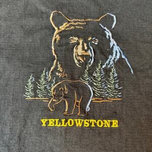 Vintage 90s Yellowstone Bear T-Shirt Large Black Polar Graphics USA Wildlife